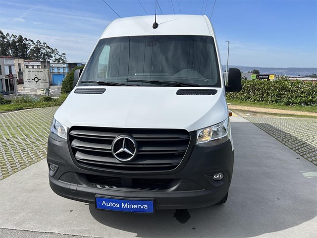 Mercedes Benz Sprinter
