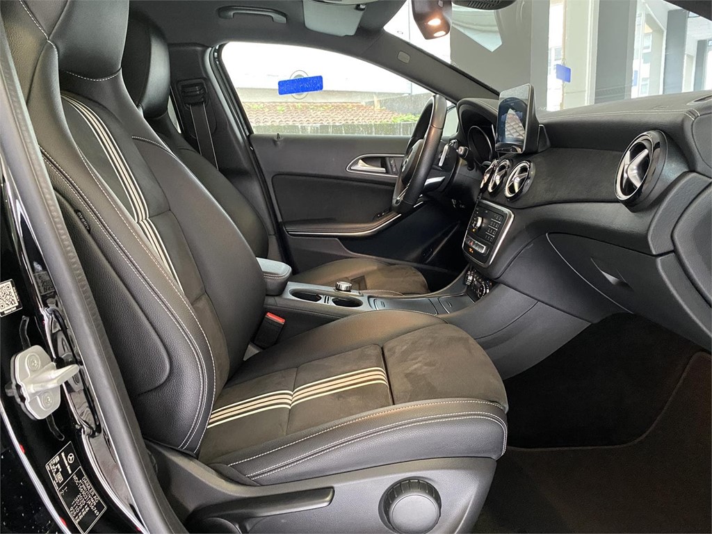 Foto 2 Mercedes GLA 220cdi