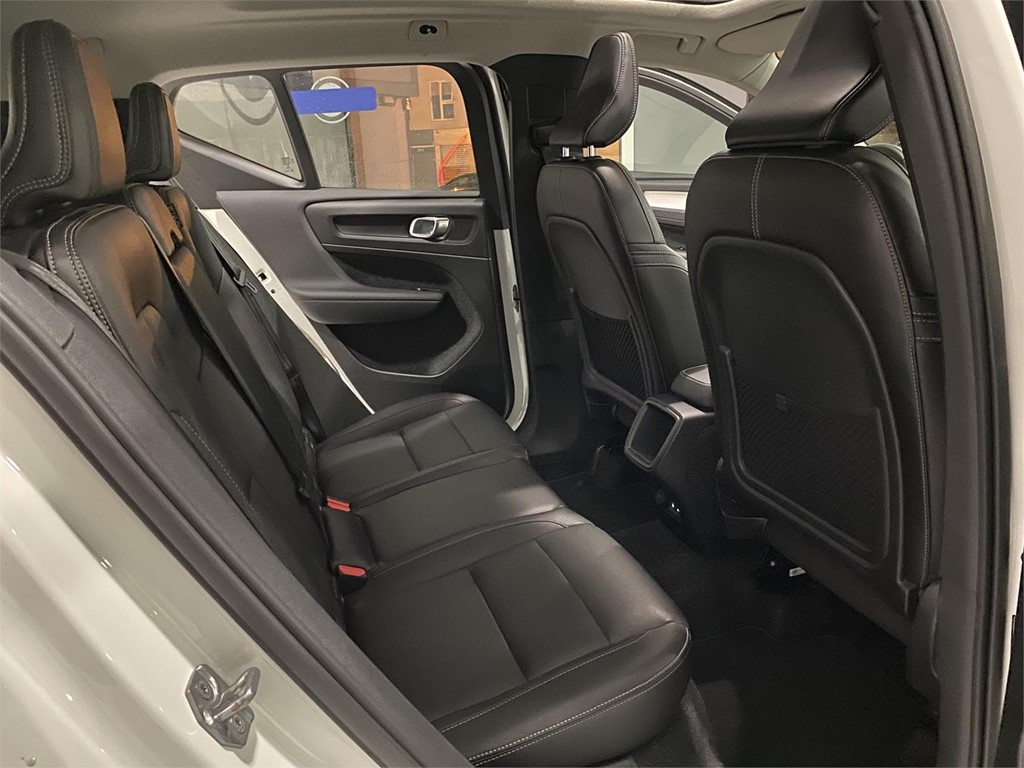 Foto 2 Volvo XC40 4AWD