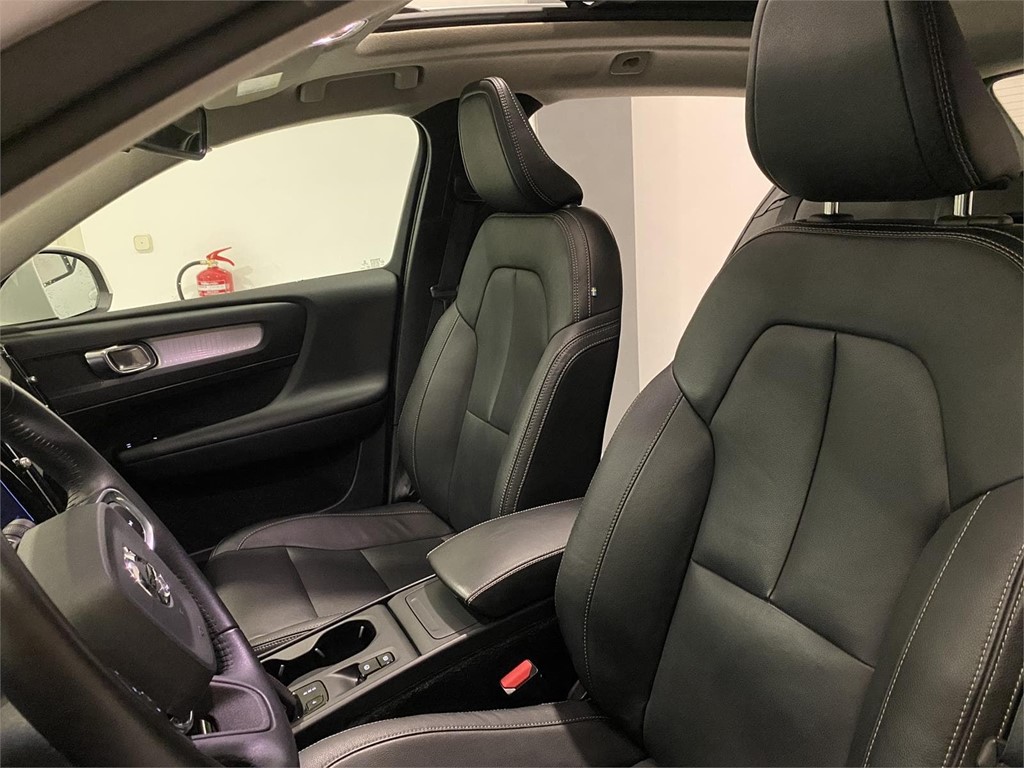 Foto 7 Volvo XC40 4AWD