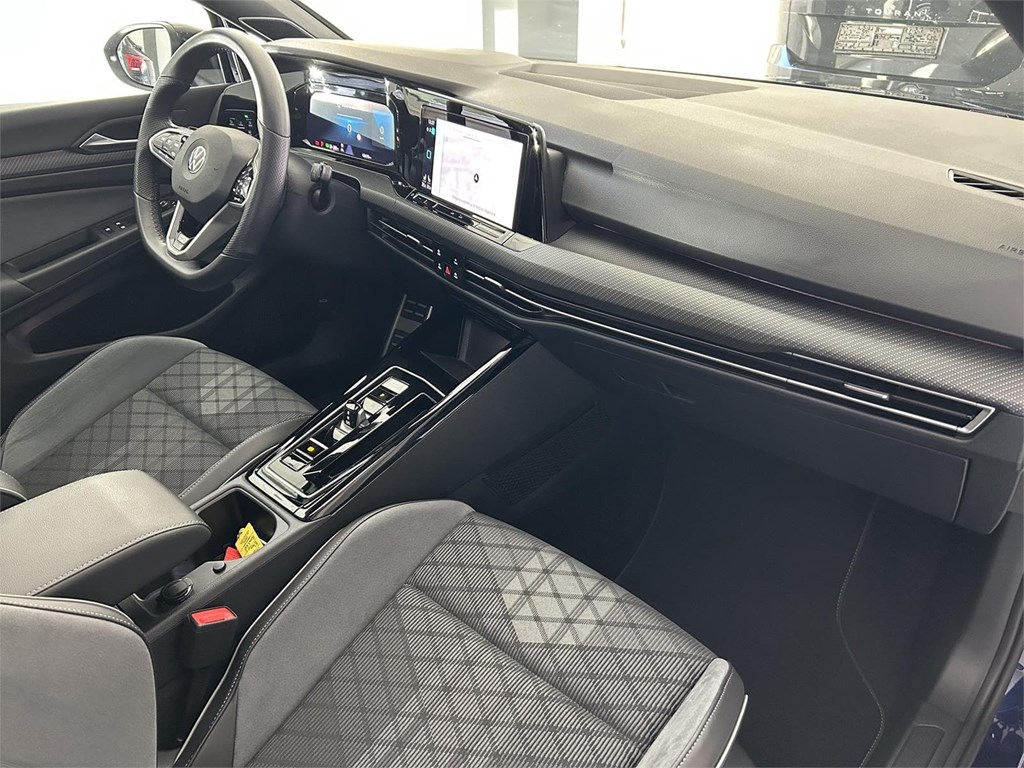 Foto 10 VW GOLF R LINE