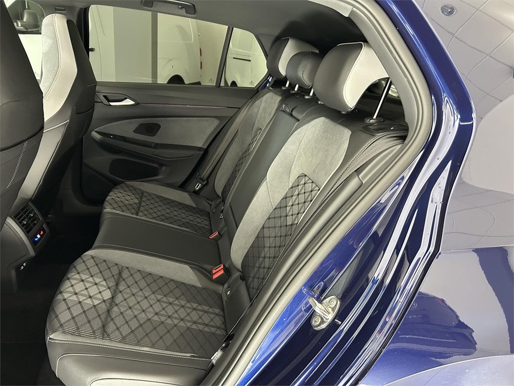 Foto 9 VW GOLF R LINE