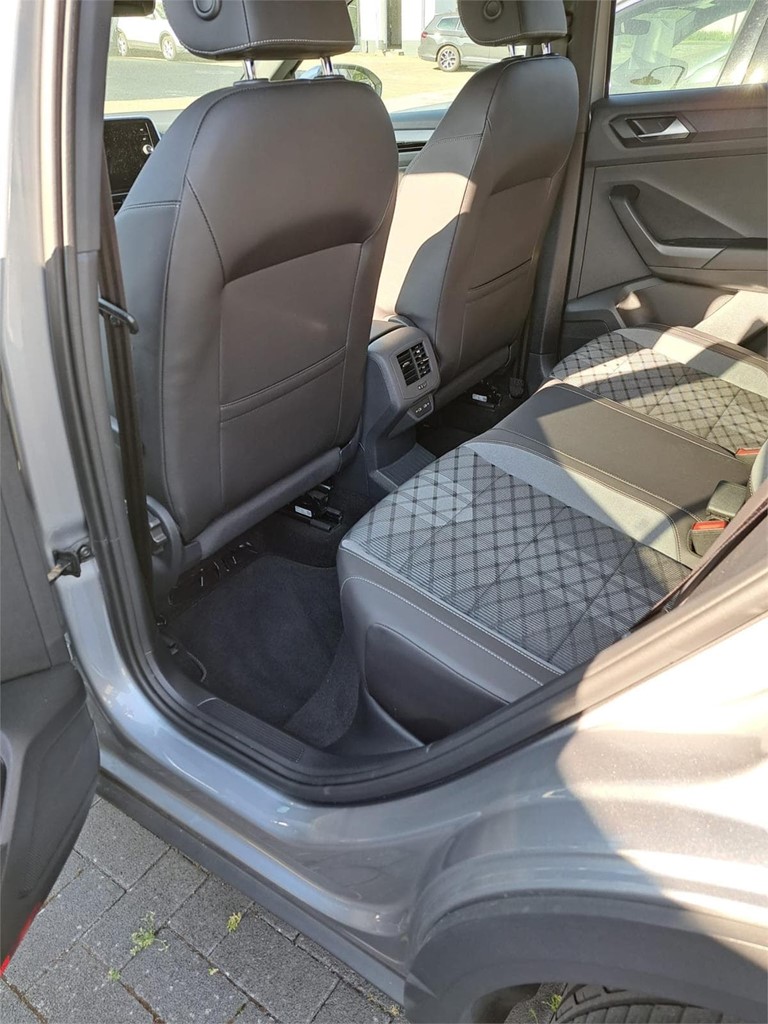Foto 6 VW T ROC R-LINE