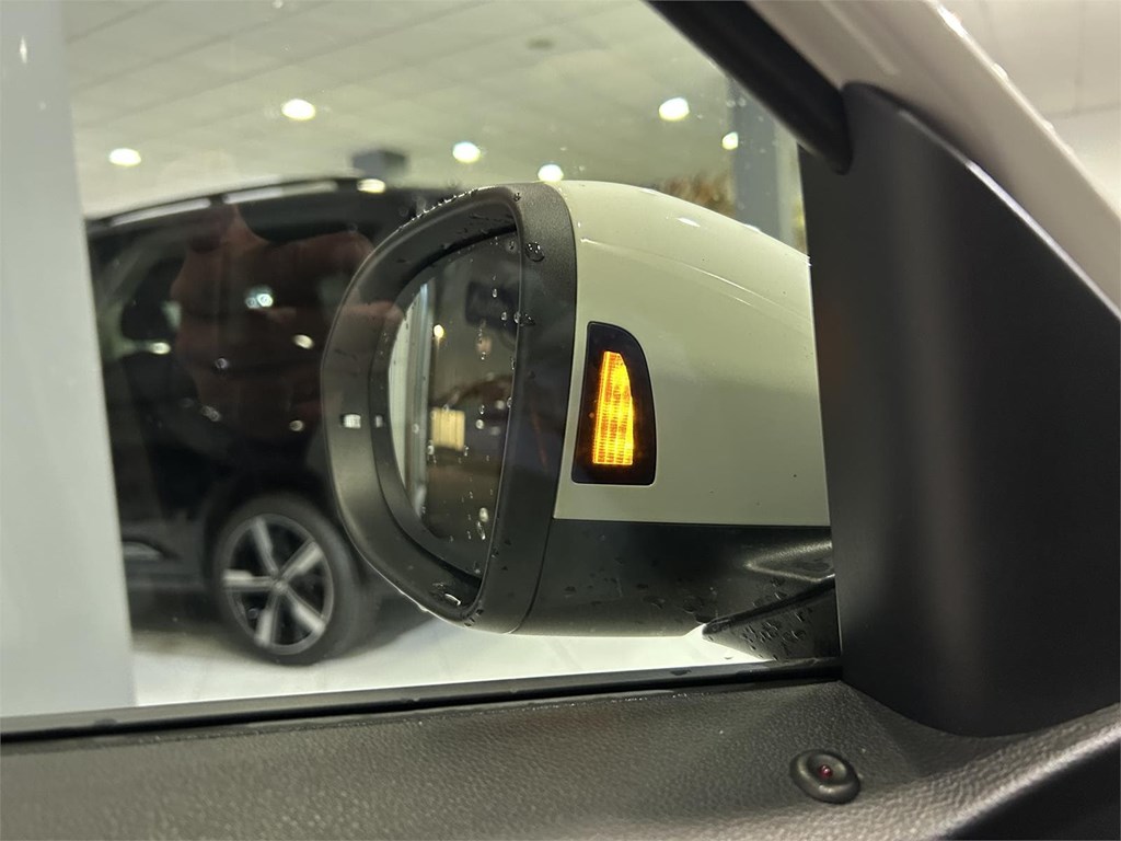 Foto 11 VW T ROC R-LINE