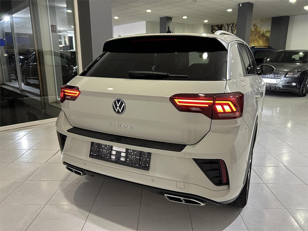 Foto 2 VW T ROC R-LINE