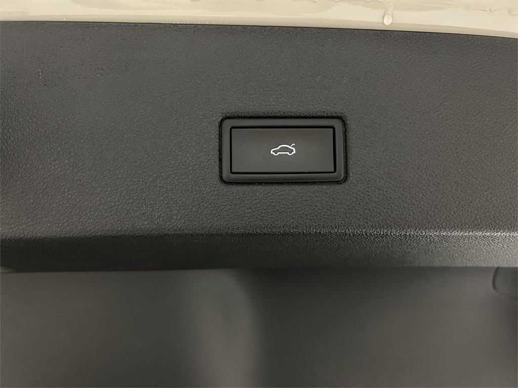 Foto 5 VW T ROC R-LINE