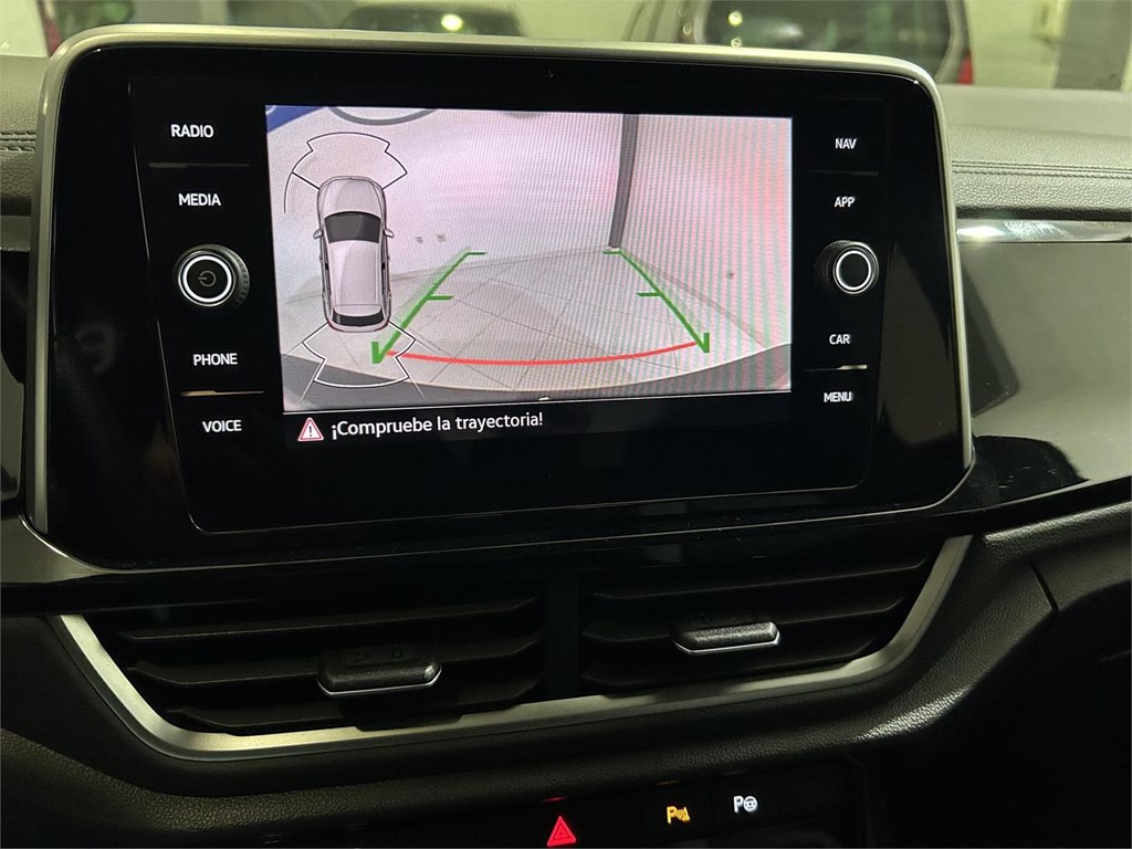 Foto 9 VW T ROC R-LINE