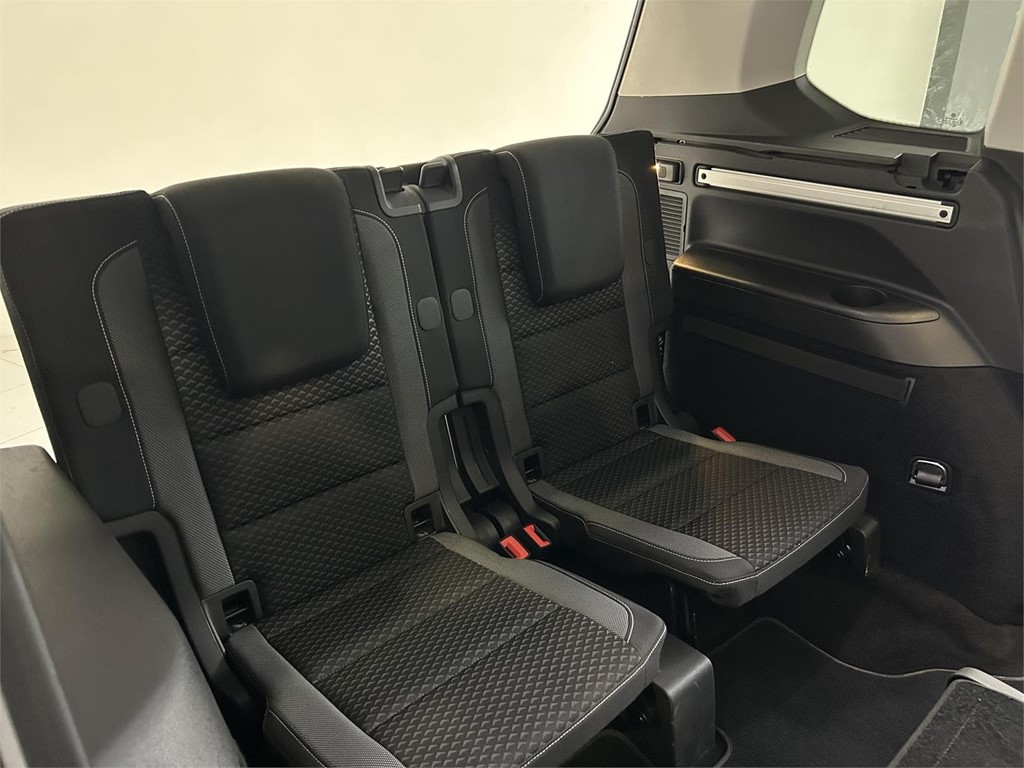Foto 7 VW TOURAN 7 Plazas